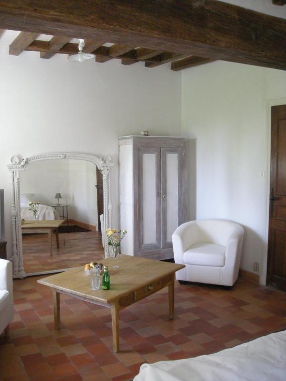 La Touche Bed & Breakfast Menetou-sur-Nahon Oda fotoğraf